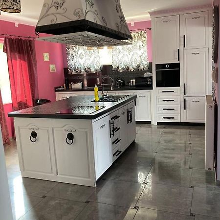 Apartmany Sabinovska Presov Luaran gambar