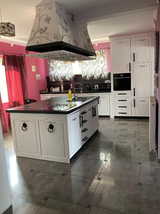 Apartmany Sabinovska Presov Luaran gambar